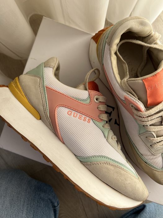 Дамски маратонки