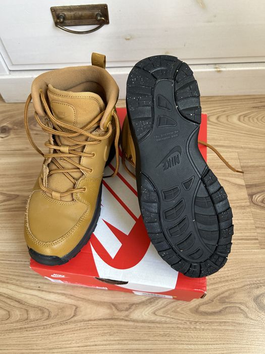 Маратонки  Nike 35 номер