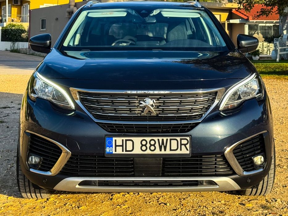 Peugeot 5008 Allure L.E.D