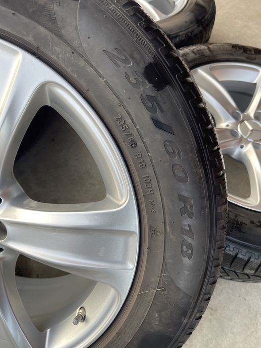 Roti / Jante Mercedes 5x112 R18 235/60R18 Pirelli M+S