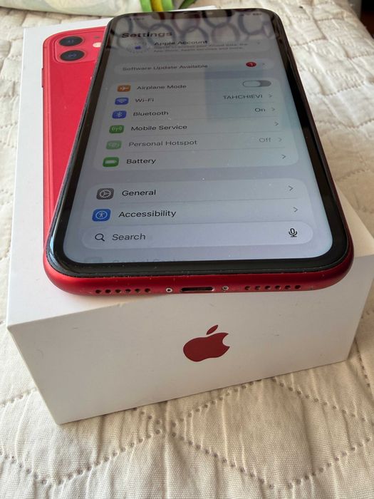 Продавам Iphone 11 Red, 256gb
