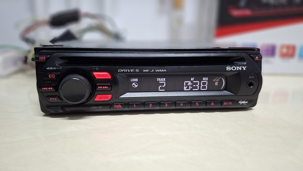 Radio casetofon cd Sony  - CDX 5032,  GT 23, GT444U, A212ui