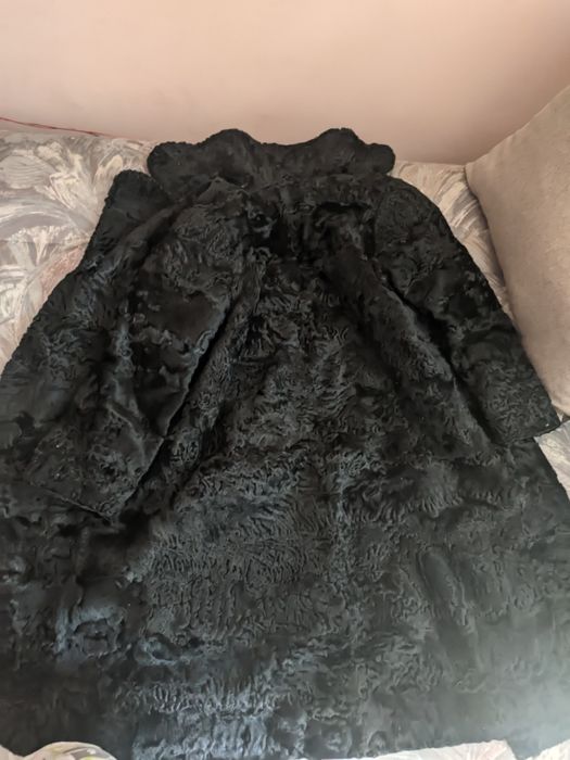Haină Astrahan de blană naturală lungă