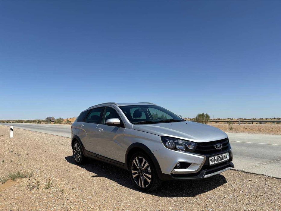 Lada vesta sw cross 1.8