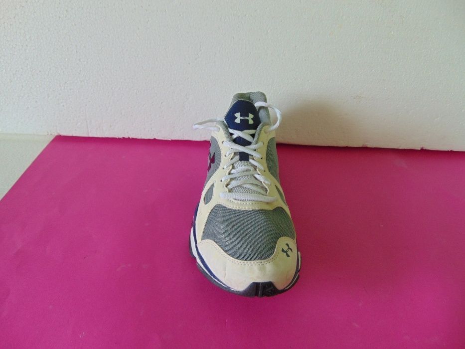Under Armour номер 42.5 Оригинални мъжки маратонки