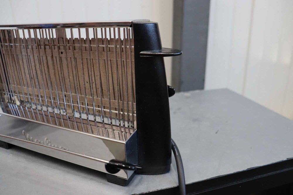 Moulinex - 760W Classic тостер за всички видове хляб, до 4 филийки