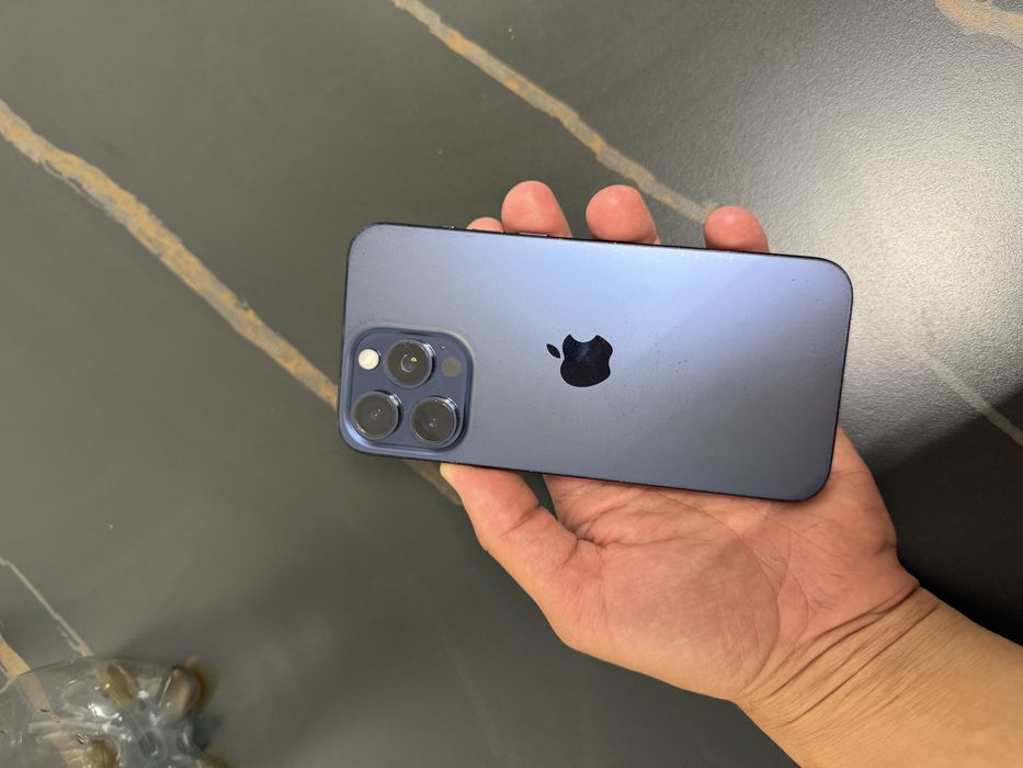 Iphone 15 pro max 256 GB 90% baterie