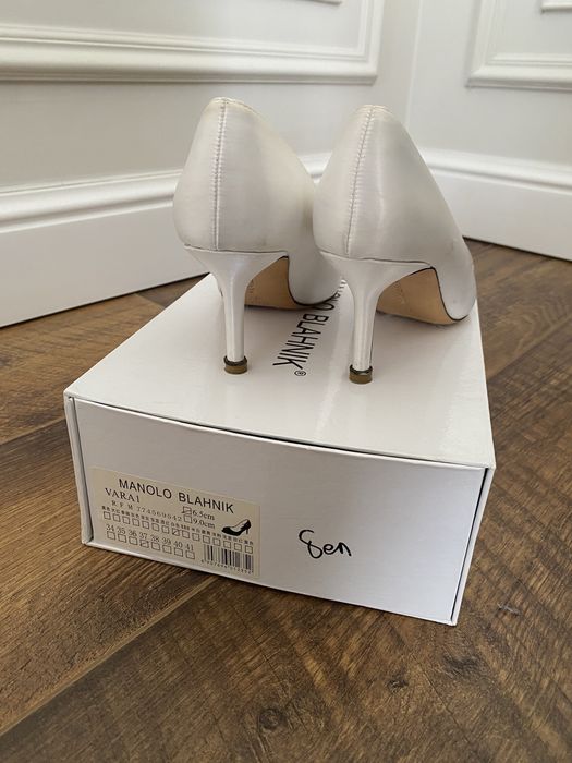 Продам туфли под Маноло бланик