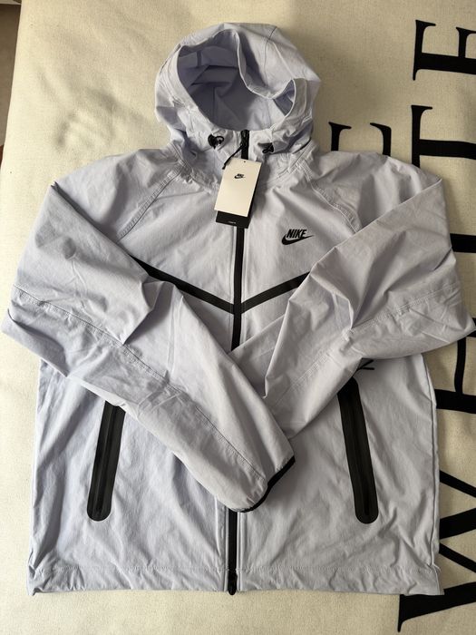 Nike tech M/L NEW