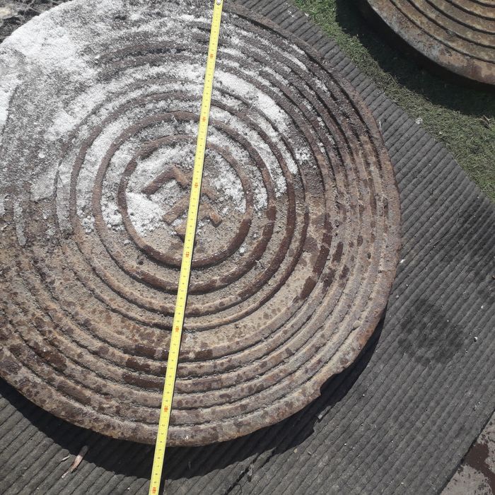 Люк для септика чугунный.