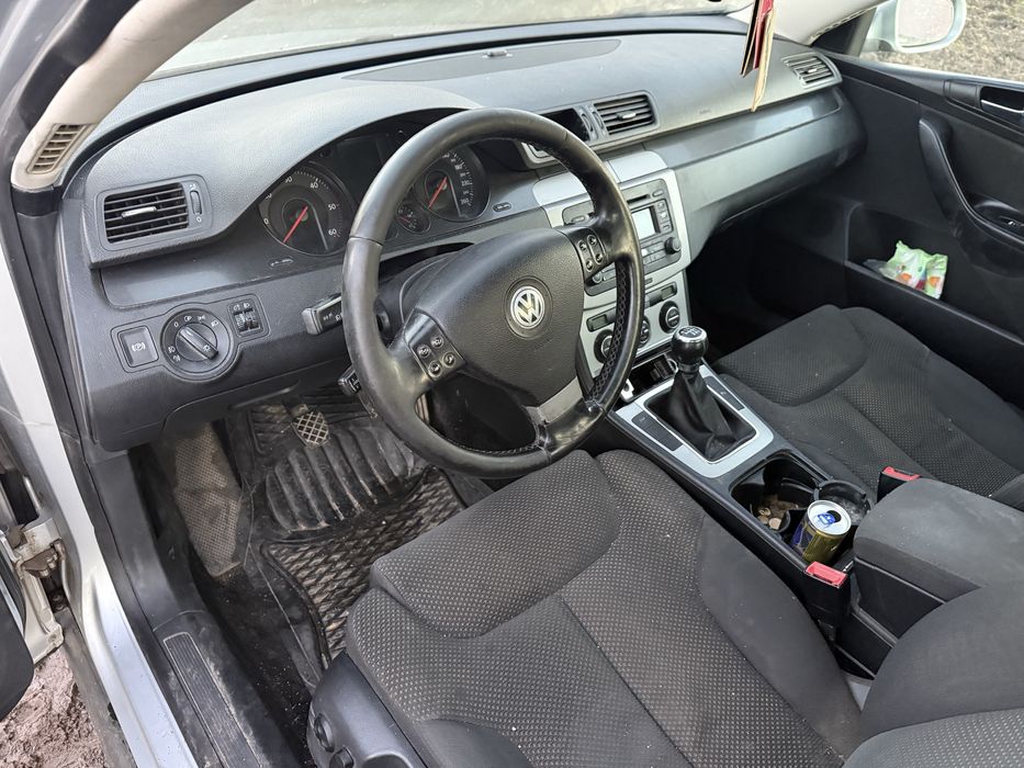 VW Passat B6 2.0 TDI 140 к.с. НА ЧАСТИ
