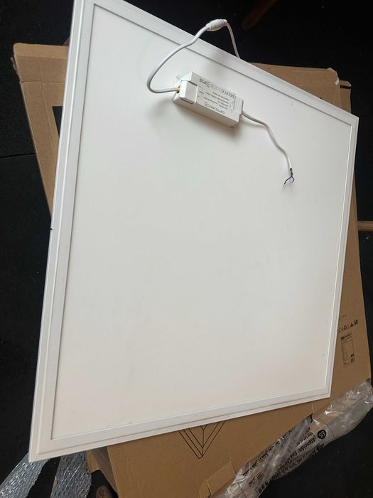 Panouri led 59.5 cm x 59.5 cm , lumina calda