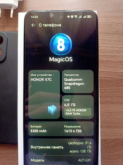Продам телефон Honor X7C