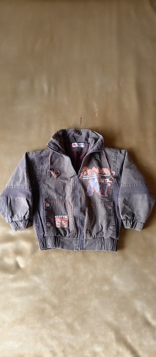 Продаётся куртка для мальчика на сезон осень-весна