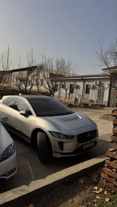 Jaguar i-pace ev -400s электромобиль