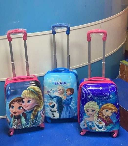 Хэллоу китти, Лол, Эльза, Принцессы, Барби чемодан детский