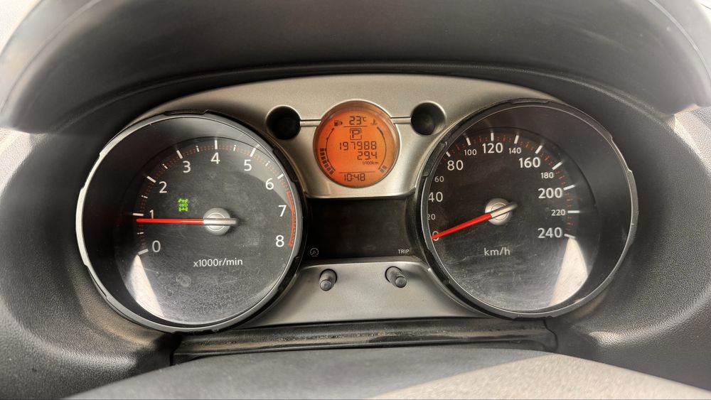 Nissan Qashqai J10 2008