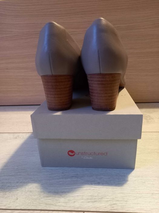 Дамски обувки Clarks