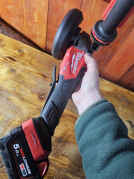 Flex Milwaukee M18 model nou