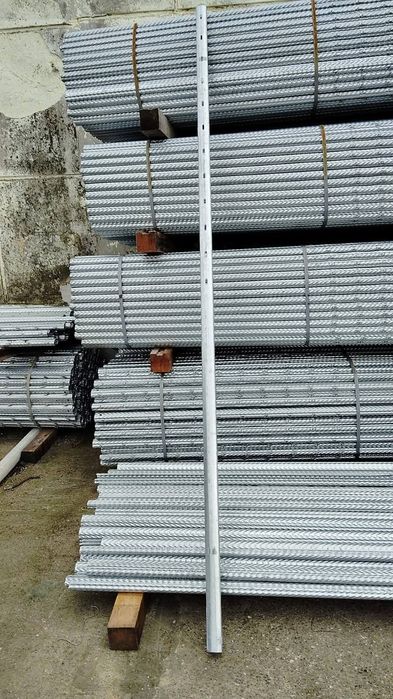 Vand spalieri din tabla zincata la 2,40m