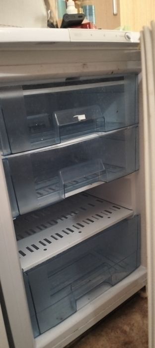 Продается морозильник Бирюса