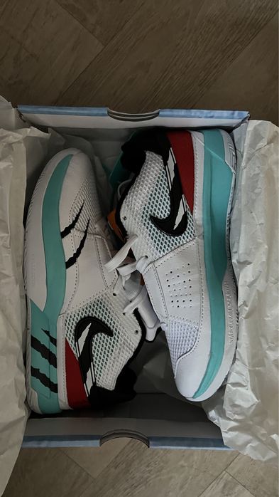 Кроссовки nike 27000