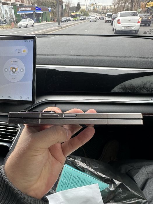 Продам Samsung Z fold 6