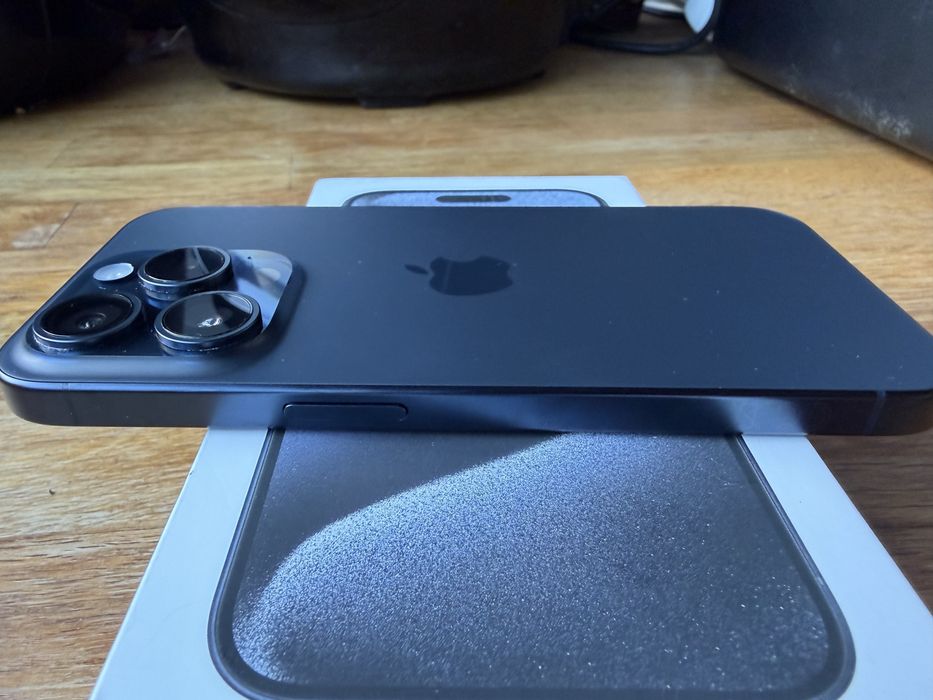 Iphone  15 Pro 256GB  (като нов)