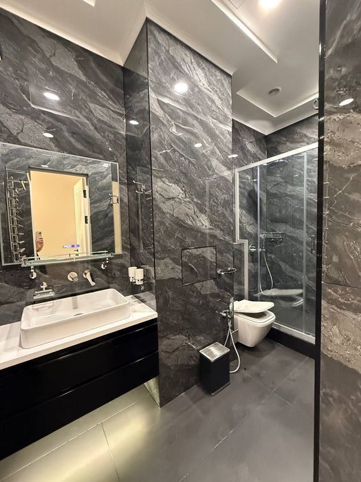 Продаётся 4/3/11 квартира в Мирабадском р-не, Госпитальный рынок