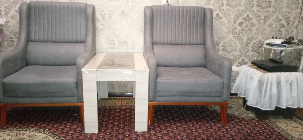 Kreslo 2 ta holati zo'r