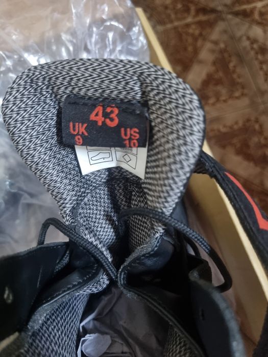 Vand ghete pentru motor