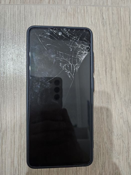 Samsung a51 продам срочна