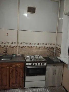 Квартира на Себзар 1*2/3/5 общ пл 42м с обстановкой