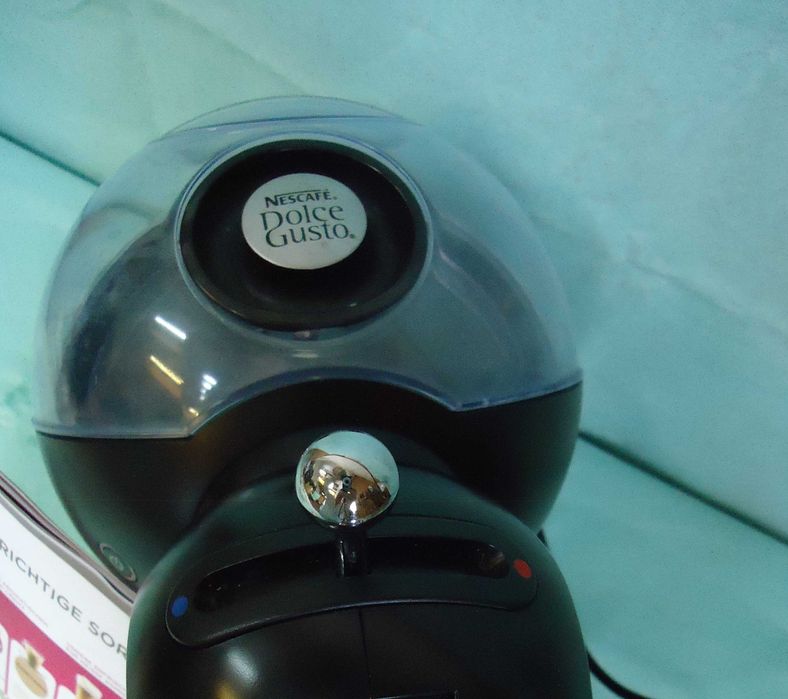 Кафемашина с гаранция 1 година NESCAFÉ®Krups  Dolce Gusto Melody.Black