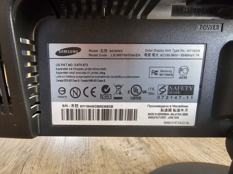 Монитор Samsung SyncMaster 943NWX 19" VGA рабочий