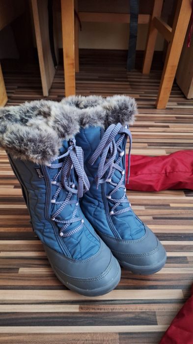 Vând cizme impermeabile pentru copiii