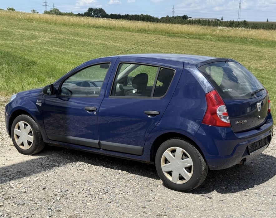 Dacia Sandero 1.4 MPI 75 к.с. – На части