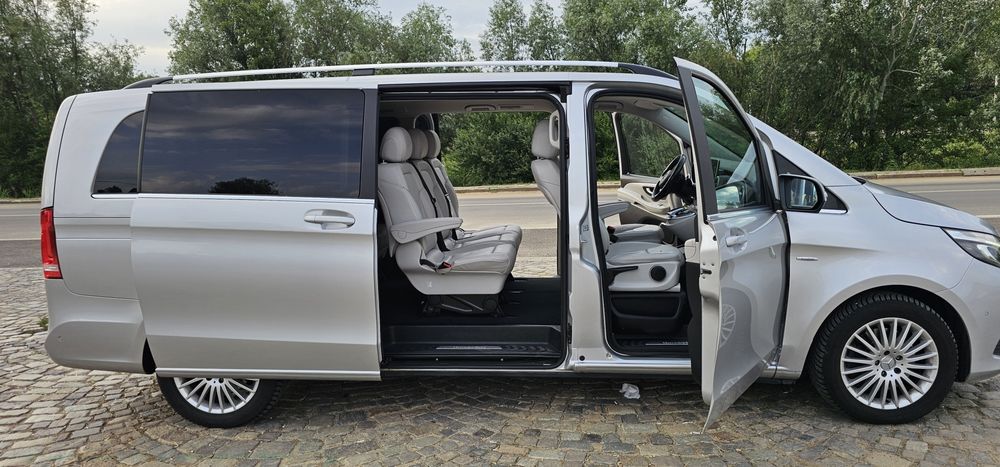 Inchiriere microbuz Mercedes V Class 7+1 8+1