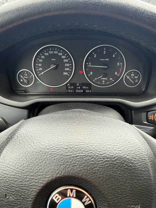 BMW X3 2012 — imagine 5