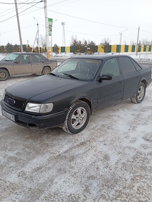 Срочно Ауди 100 с4