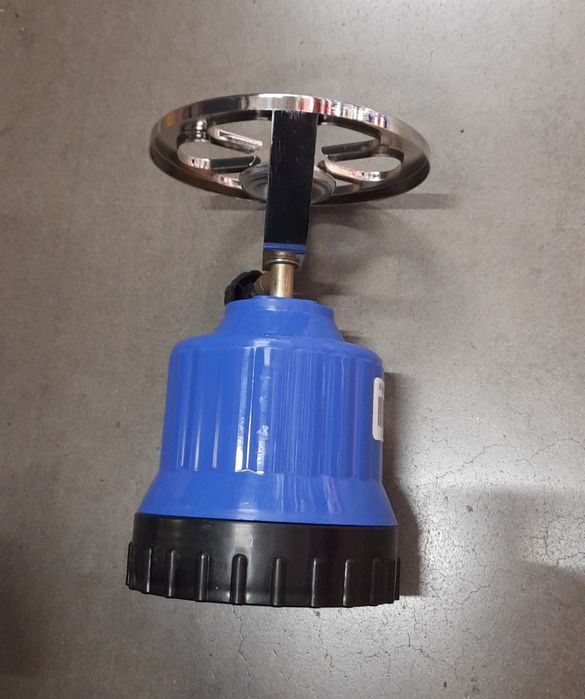 Aragaz de voiaj cu suport, din plastic dur, Nou!