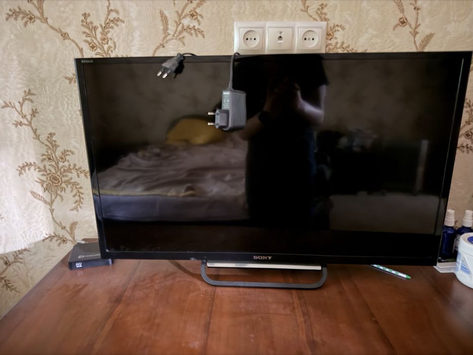 Телевизор sony!!!