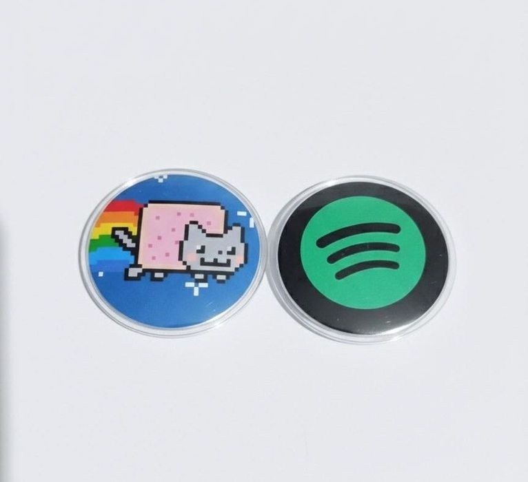 Значки на заказ,с любым вашим фд