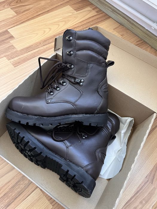 Costum combat 40/1 si bicanci maro piele ms 26(40)