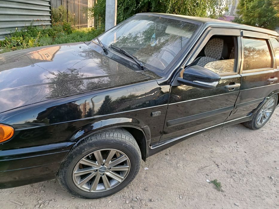 Продам ваз-2114 .