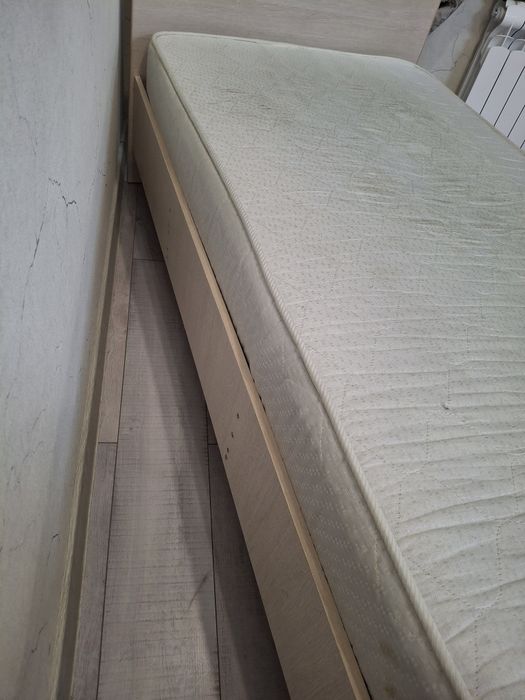 Кровать  детская 90×180