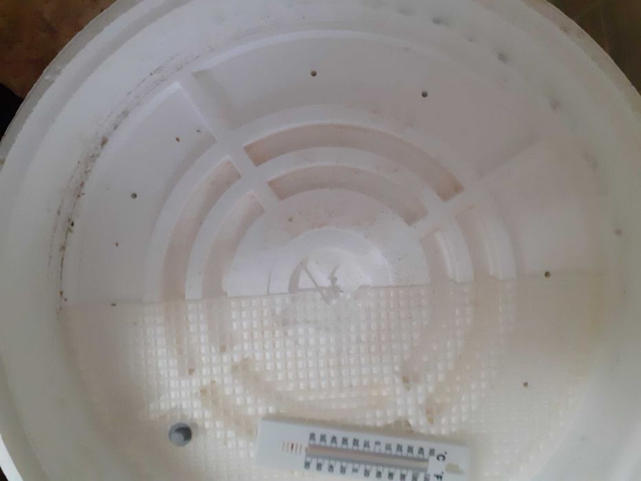 продам малогабаритный инкубатор имэ 25-220