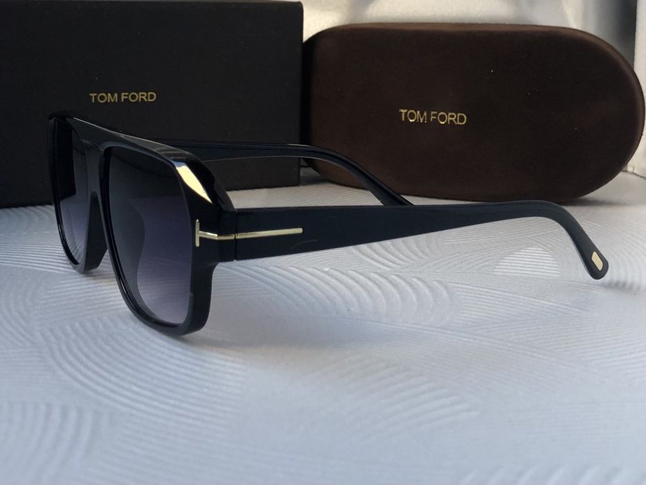 Мъжки слънчеви очила маска 3 цвята жълти сини черни