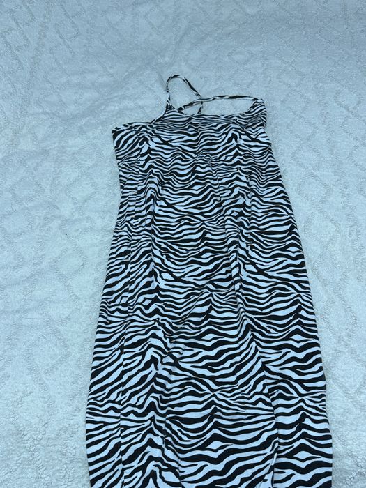 Женские вещи.