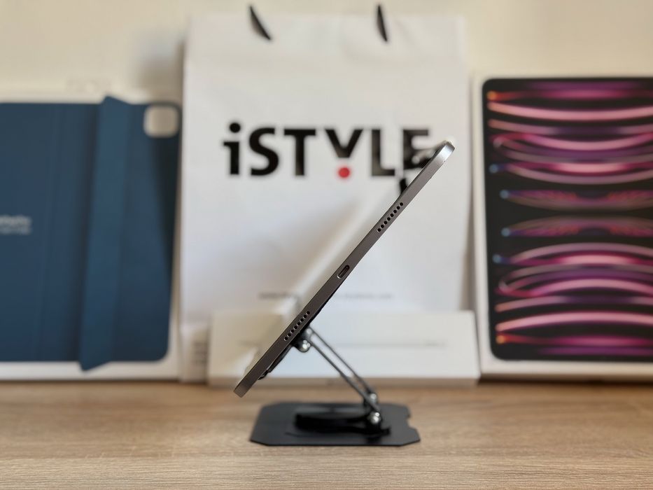 iPad Pro 11 inch M2 GEN 4 stare impecabilă Space Grey - 128 GB Wi-Fi achiziție ISTYLE + Apple Pencil Gen 2 și Husă Apple Smart Cover